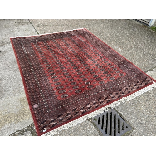 225 - A very large red pattern carpet 315x260