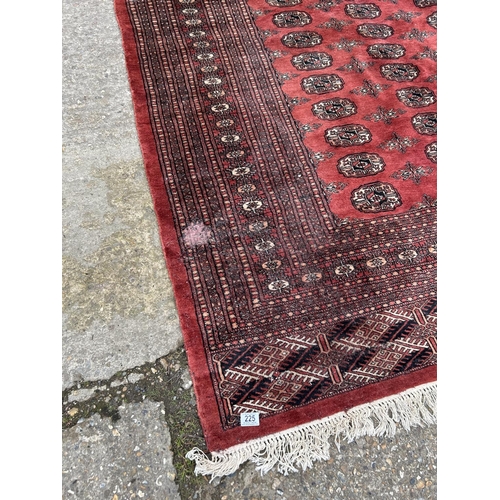 225 - A very large red pattern carpet 315x260