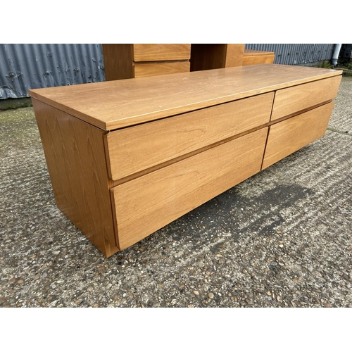 256 - A mid century teak lowboy chest by Beaver & Tapley 168x54x50