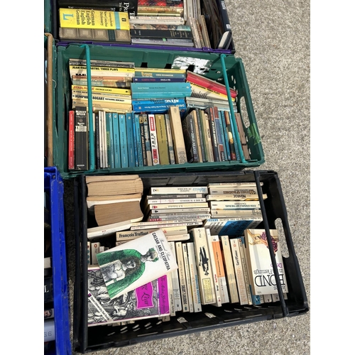 349 - 14 crates of assorted books, including art interest, hardback reference books and paperbacks