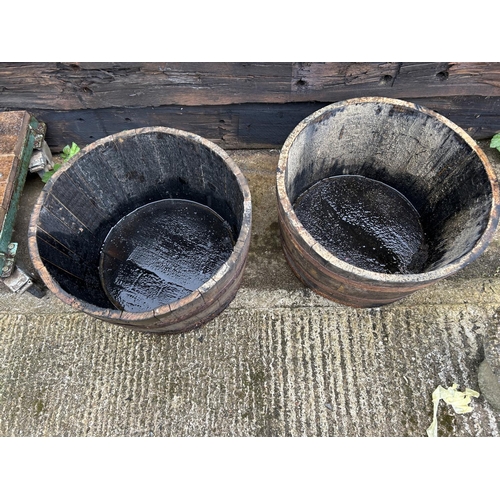 400i - A pair of large Scottish oak half whiskey barrel planters 2ft round