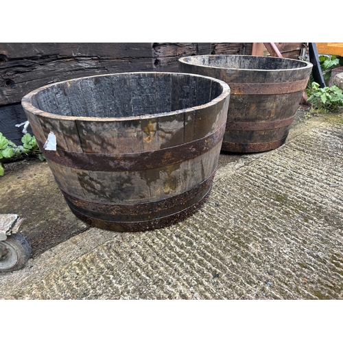 400i - A pair of large Scottish oak half whiskey barrel planters 2ft round