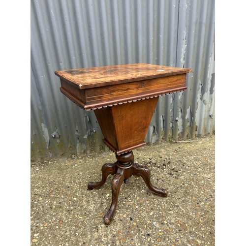 48 - An inlaid Victorian walnut sewing box