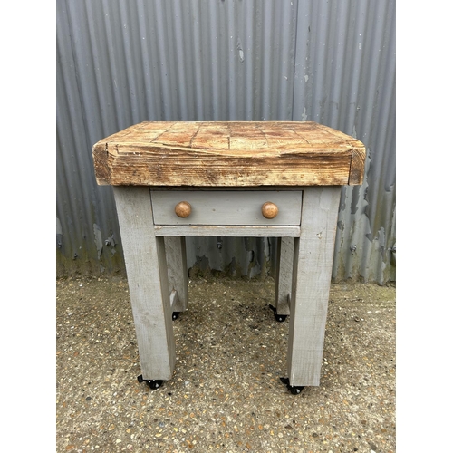 62 - A grey painted pine kitchen island / butchers block 67x 56x 88