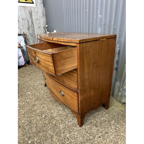 86 - A Victorian mahogany bow front chest  of four drawers 102x50 x88