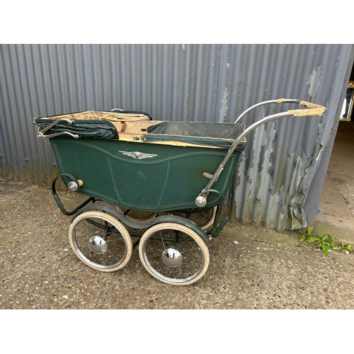 198B - Vintage pedigree pram