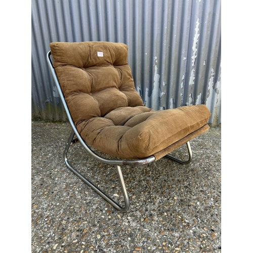 101 - A chrome framed mid century lounger chair