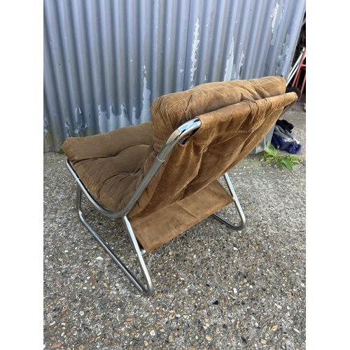 101 - A chrome framed mid century lounger chair