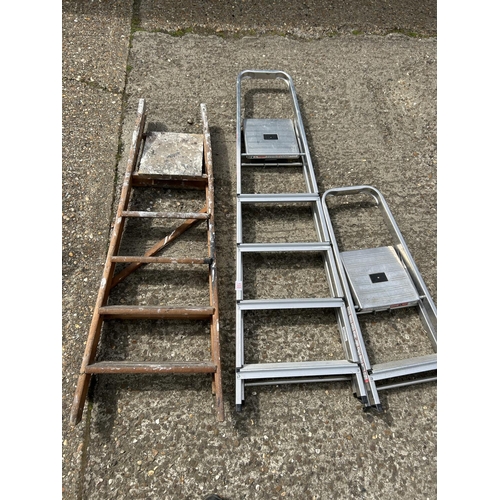 133 - Three step ladders