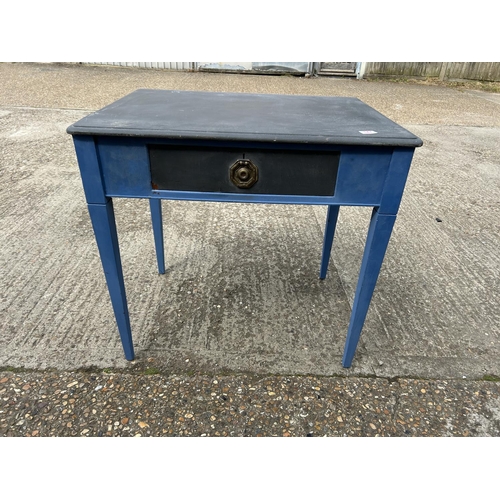 147 - A blue painted single drawer table 83x62x77