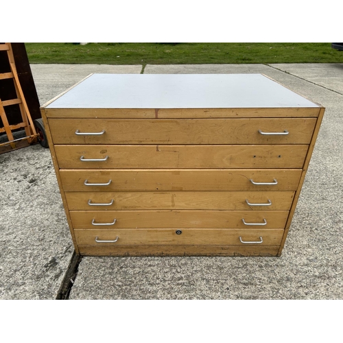 258 - An architects plant chest of drawers 100x70x75