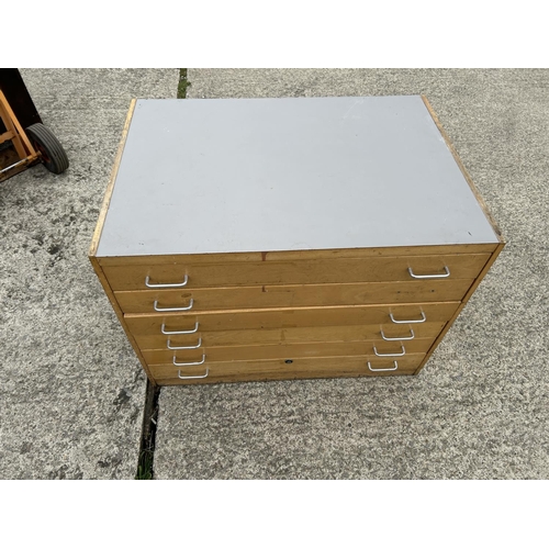 258 - An architects plant chest of drawers 100x70x75