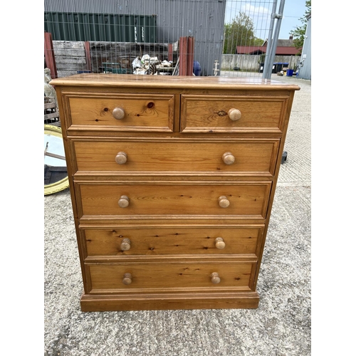 266 - A solid pine chest of six drawers 90x44x110