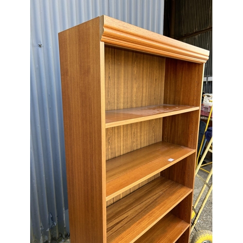 47 - Teak effect open bookcase 92x30x185