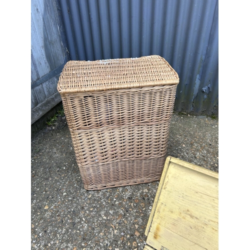 83 - A very large trunk, wooden tool box and a wicker basket containing wool