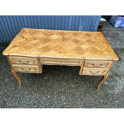 154 - A  large french desk with marquetry top 150x80x77