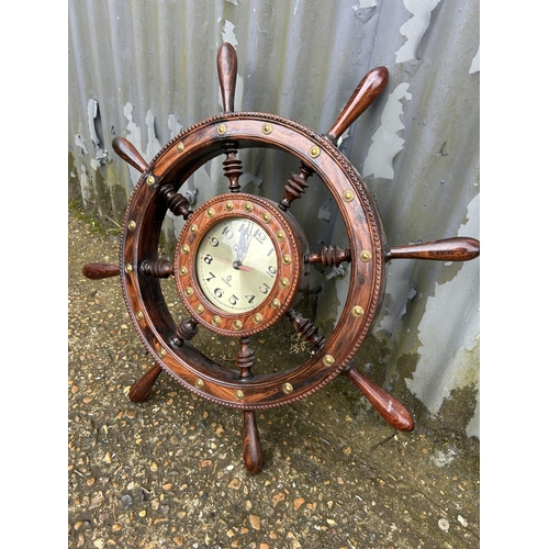 186 - Ships wheel clock