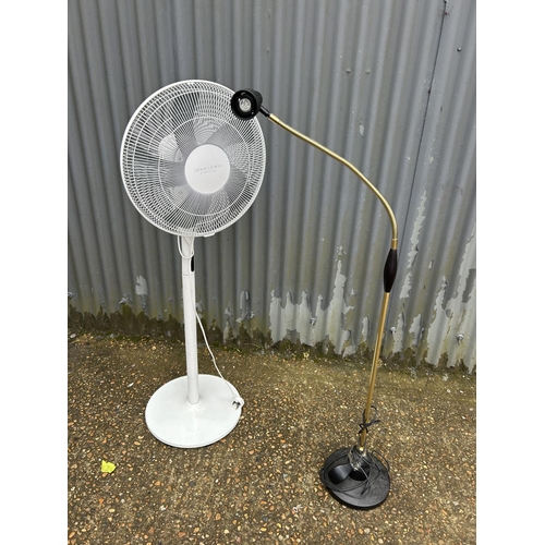 207 - LED reading lamp and floor standing fan