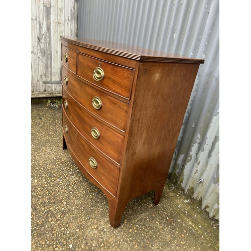 209 - A Victorian mahogany bow front chest of five drawers  102x50x102