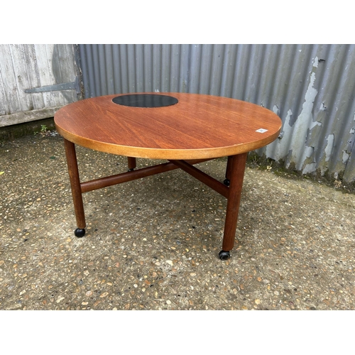 241 - A danish teak circular coffee table 84 cm diameter