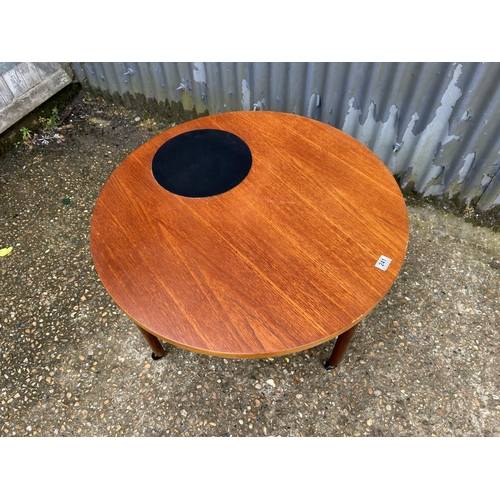 241 - A danish teak circular coffee table 84 cm diameter