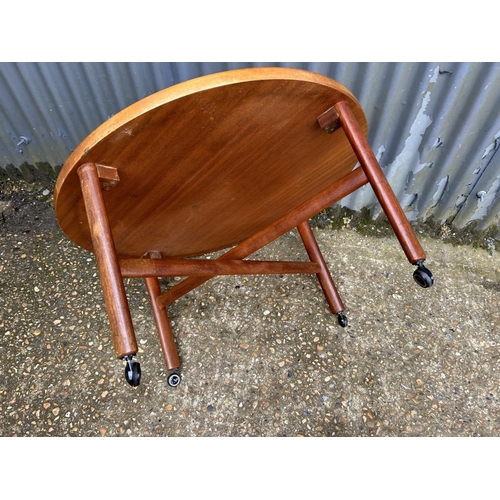 241 - A danish teak circular coffee table 84 cm diameter