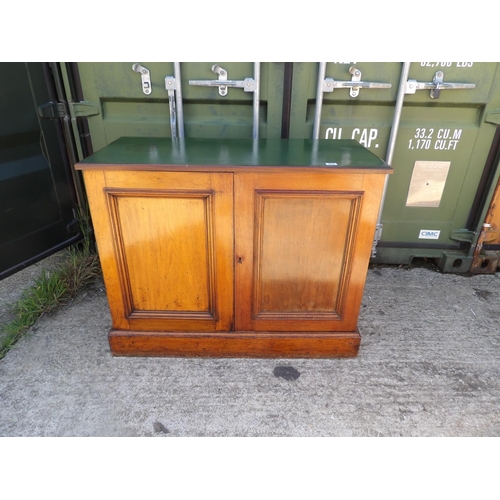 304 - An Edwardian two door sideboard