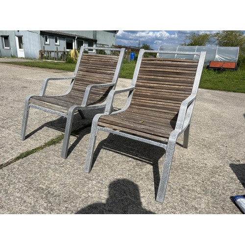 335 - A pair of aluminium framed garden chairs