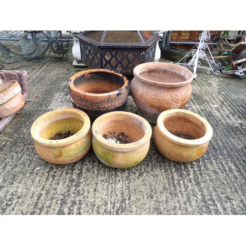 395 - Five large terracotta pots