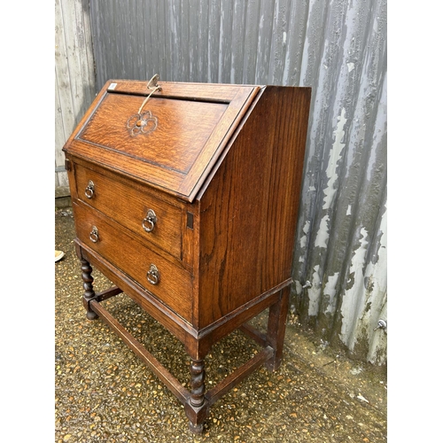 80 - A 20th century oak bureau