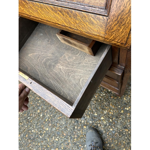 91 - A large solid oak bureau 107x 46  x5