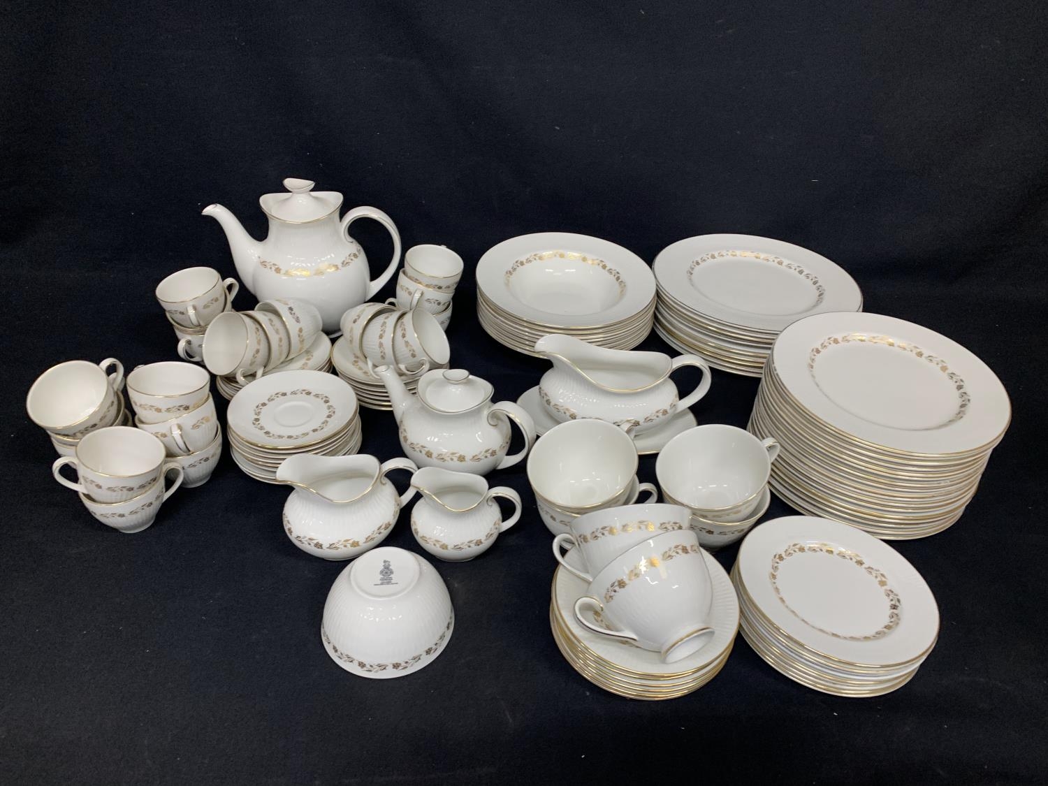 Doulton Fairfax Tea, coffee and dinner ware, used condition and wear to