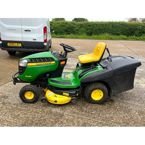 370a - A John Deere x155R Ride on Lawn Tractor in good working order