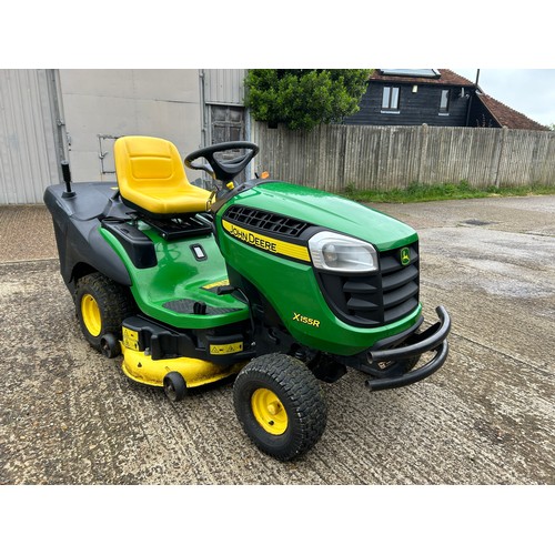 370a - A John Deere x155R Ride on Lawn Tractor in good working order