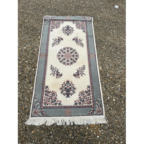 153 - A small Chinese rug 160x80