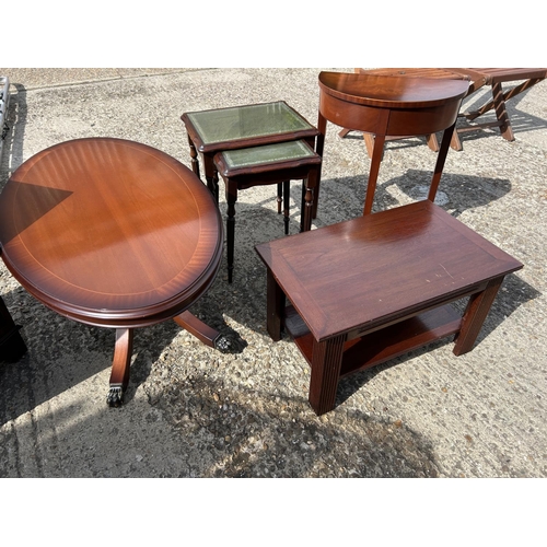26 - Repro coffee tables, hi fi cabinet, nest of 2 and 2 occasional tables