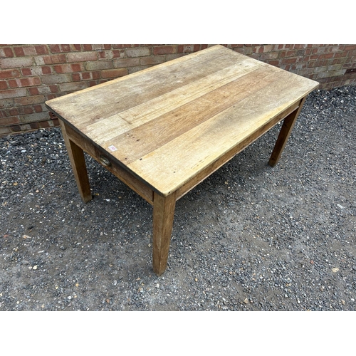 365 - A vintage pine single drawer kitchen table 150x88x77