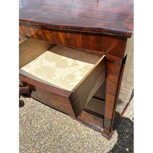 64 - A Victorian mahogany bow front chest of five drawers 124x54x120