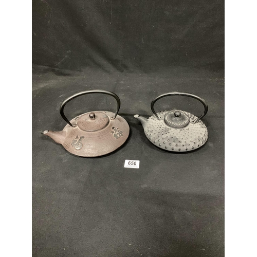 650 - 2 oriental iron kettles