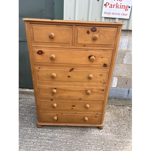 132 - Solid pine chest of seven 90x45x130