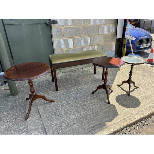 138 - A duet piano stool and three tripod tables