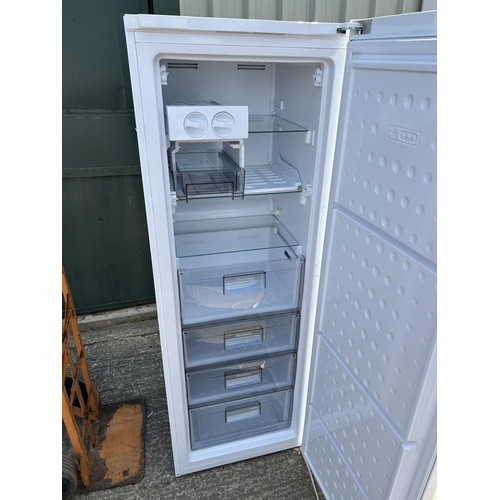 141 - A BLOMBERG upright freezer