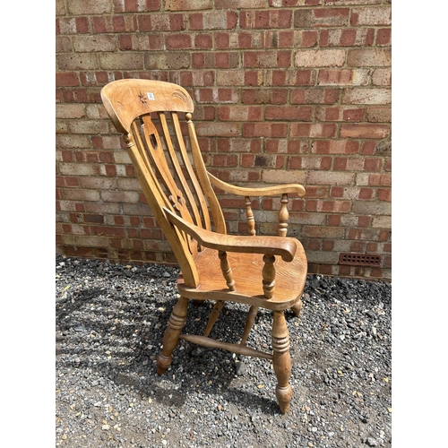 22 - A Windsor carver chair