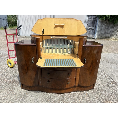 357 - A deco style walnut sideboard 134x 50x100