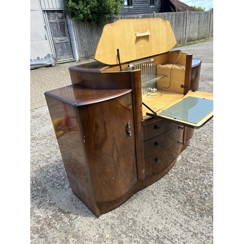 357 - A deco style walnut sideboard 134x 50x100