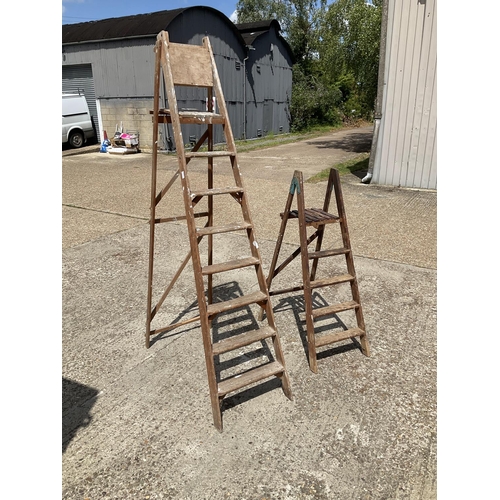 365 - Two pairs of vintage wooden steps