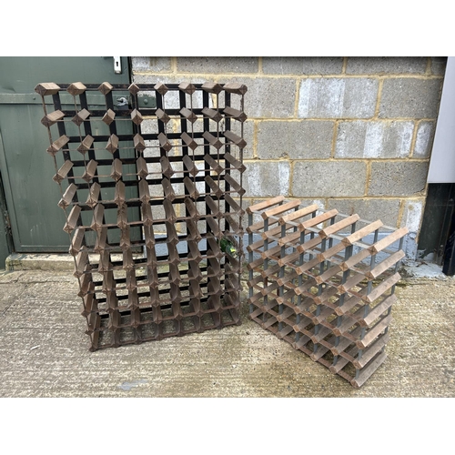 50 - Large and small wine rack