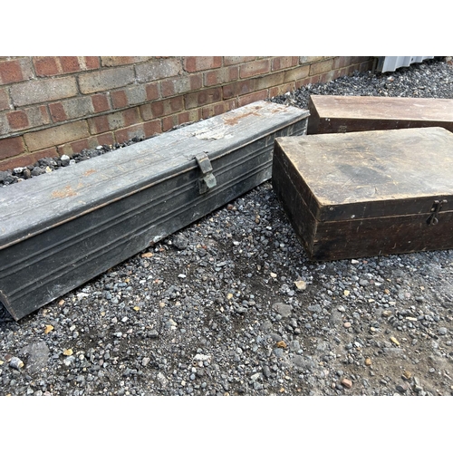 9 - A large tin trunk, two wooden tool boxes and a vintage beer crate with bottles