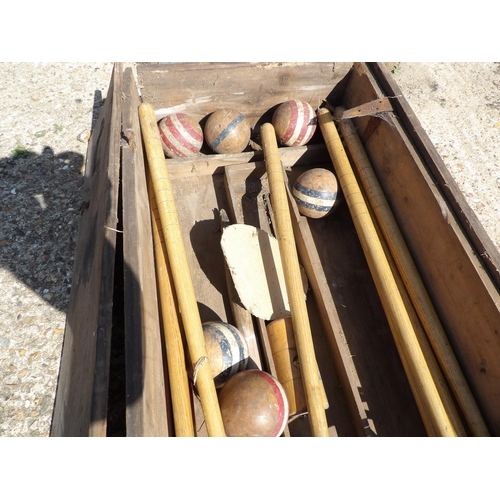 147 - A vintage pine cased croquet set