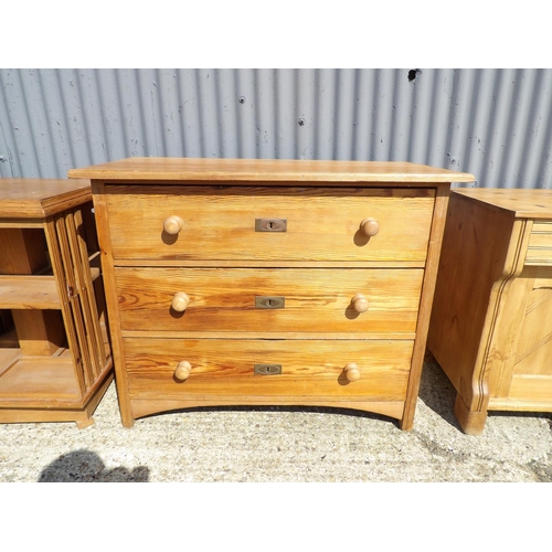 152 - A french pine chest of three drawers